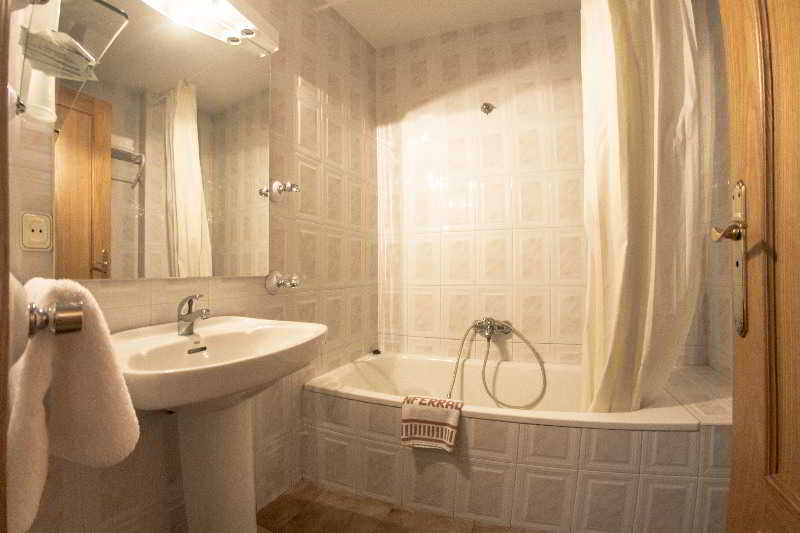 Hotel Novo Ponferrada Extérieur photo