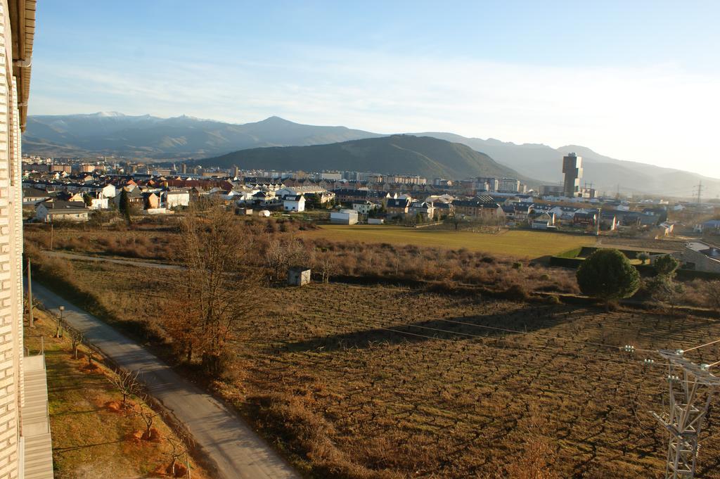 Hotel Novo Ponferrada Chambre photo